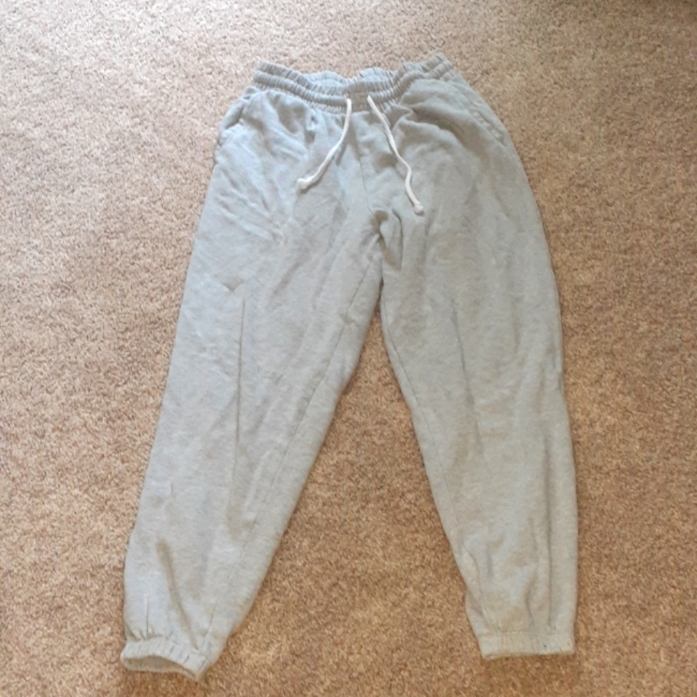 Grey sweats
